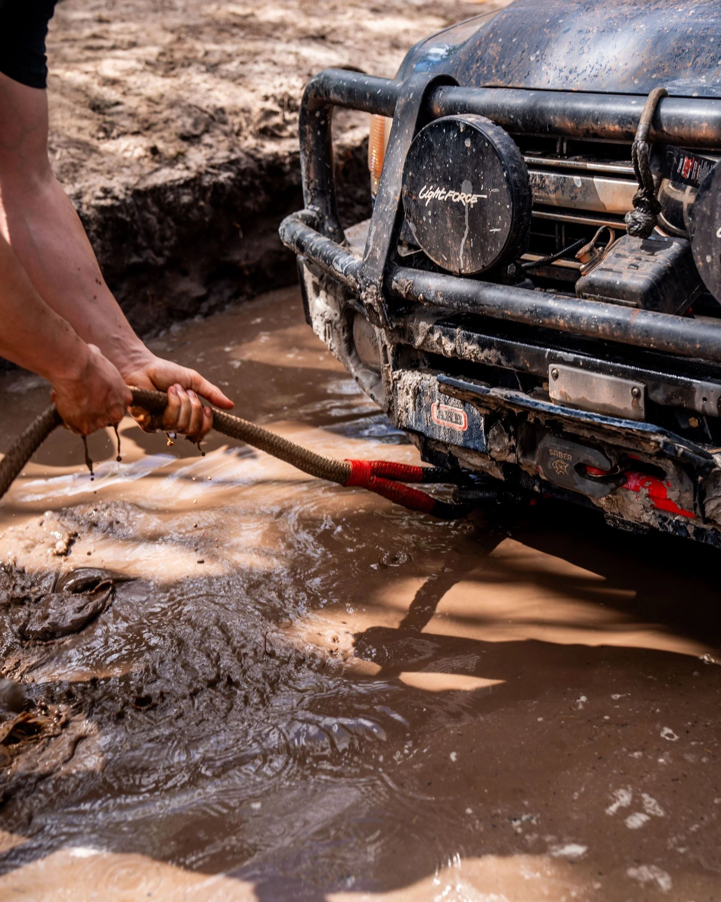 Reinventing Recovery: Saber’s HDX-Bound Soft Shackles for Safer, Smarter Offroad Adventures